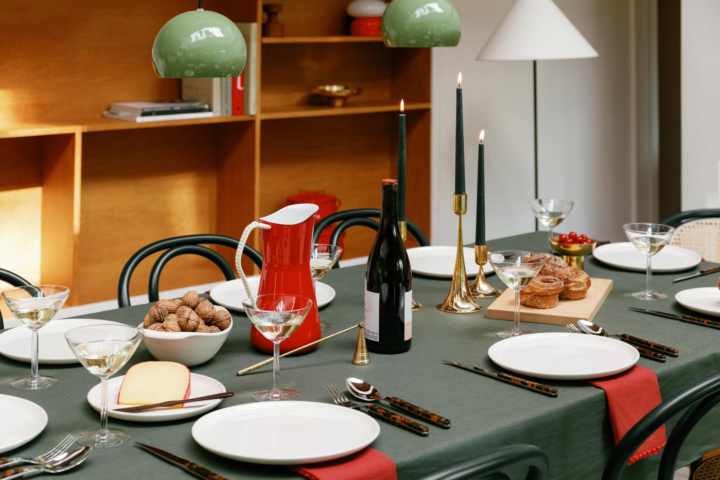 Everything You Need To Set The Perfect Thanksgiving Table