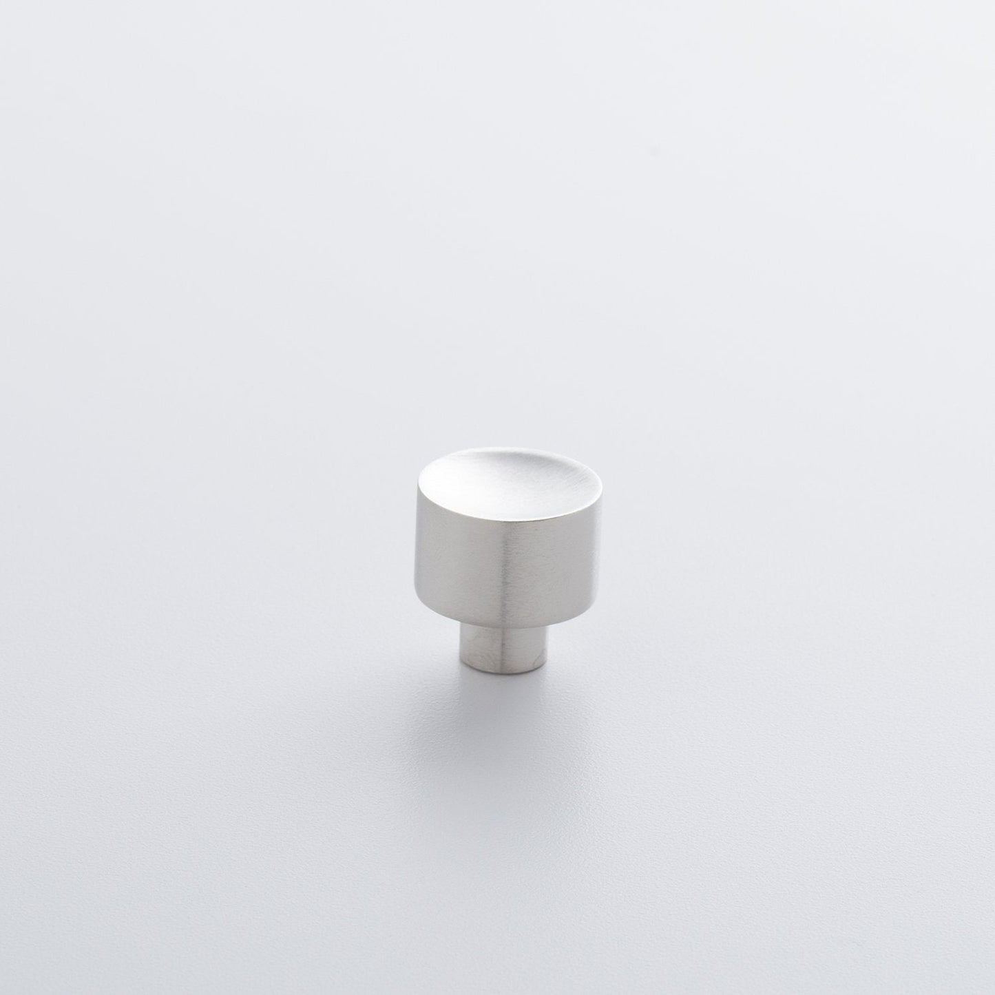 Mid Century Knob