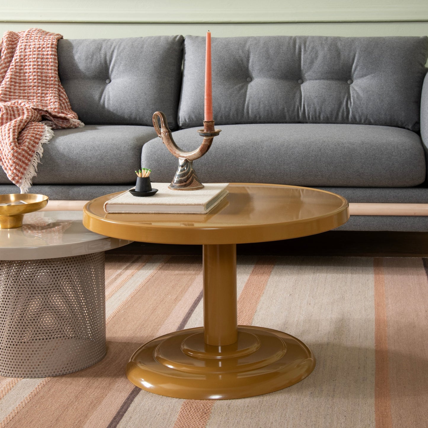 Owen Cocktail Table