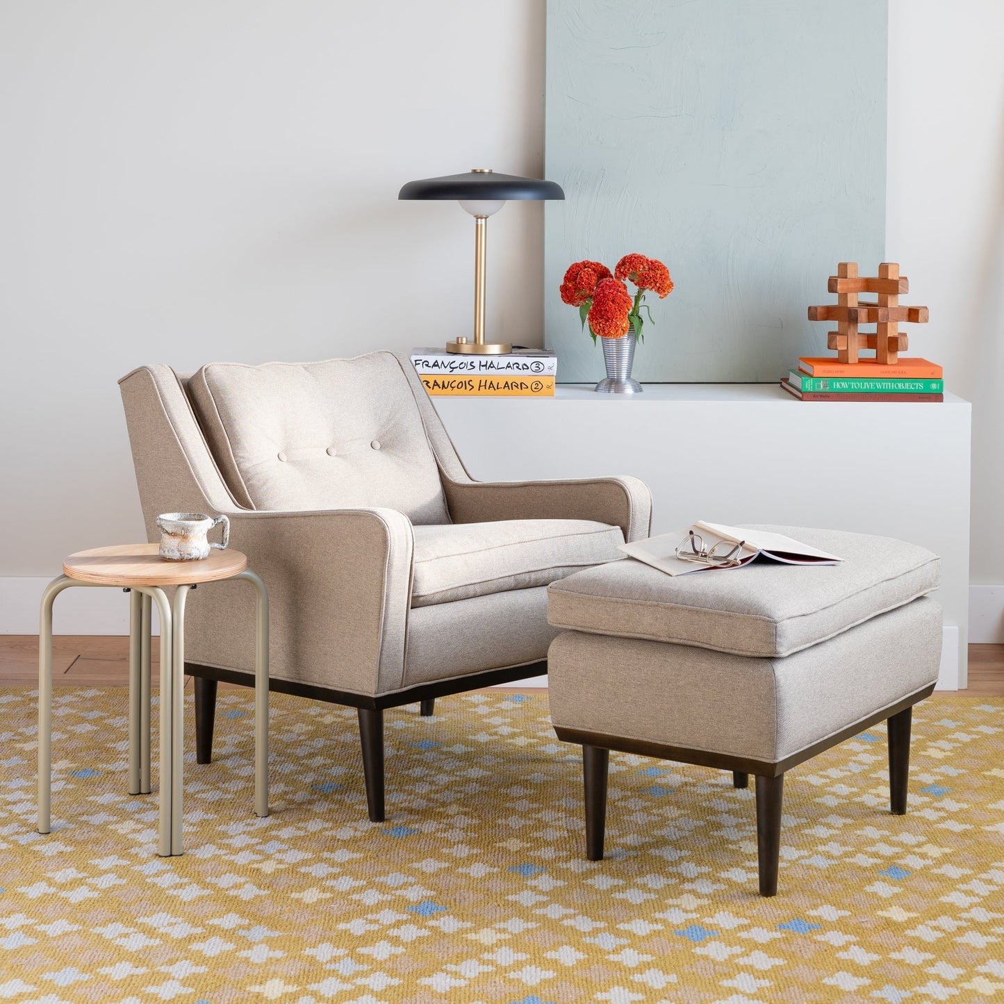 Forma Stool