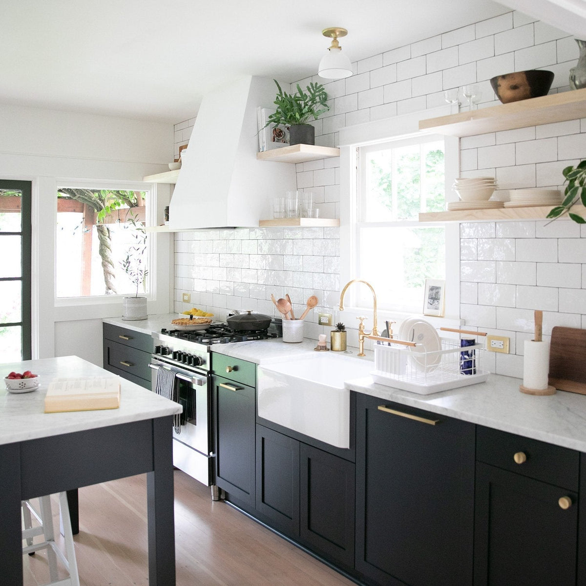 Edgecliff Appliance Pull