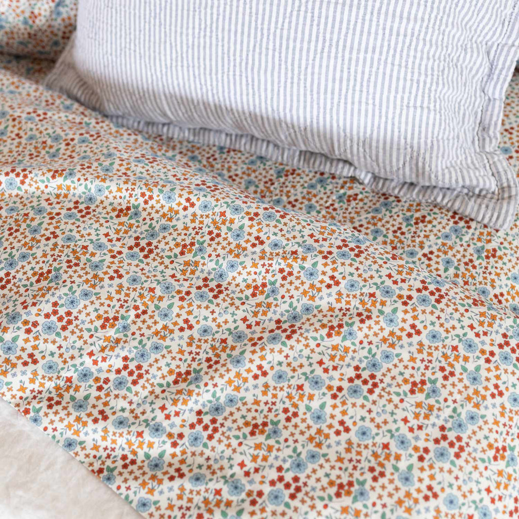 Great Choice Products Floral Queen Sheet Set Orange Flower Bed