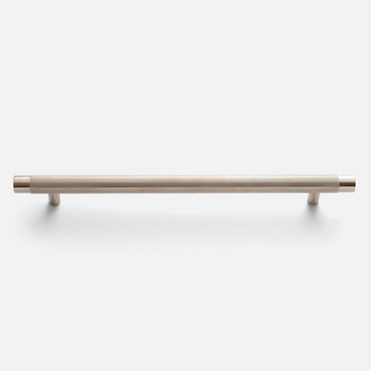 Knurled Appliance Pull